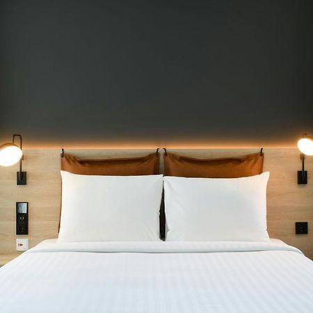 Moxy Stuttgart Feuerbach Hotel ภายนอก รูปภาพ