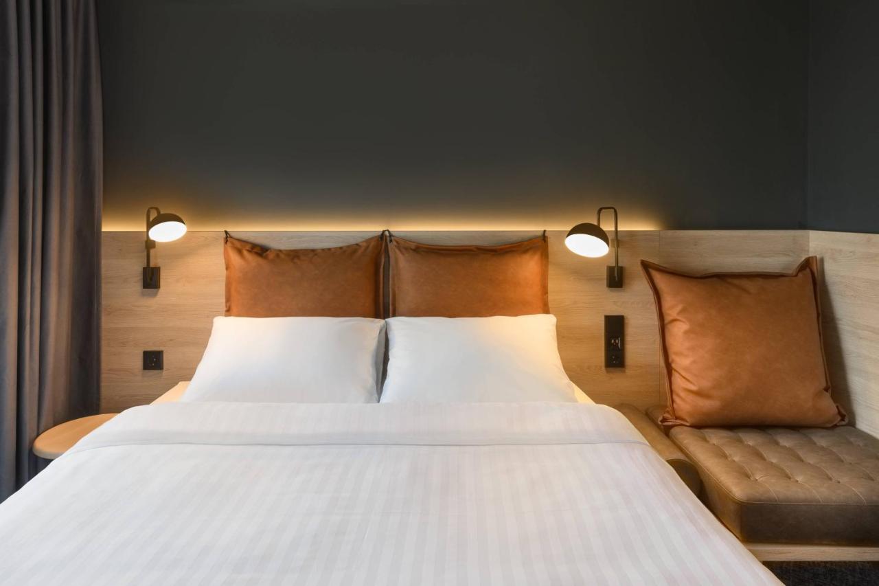 Moxy Stuttgart Feuerbach Hotel ภายนอก รูปภาพ