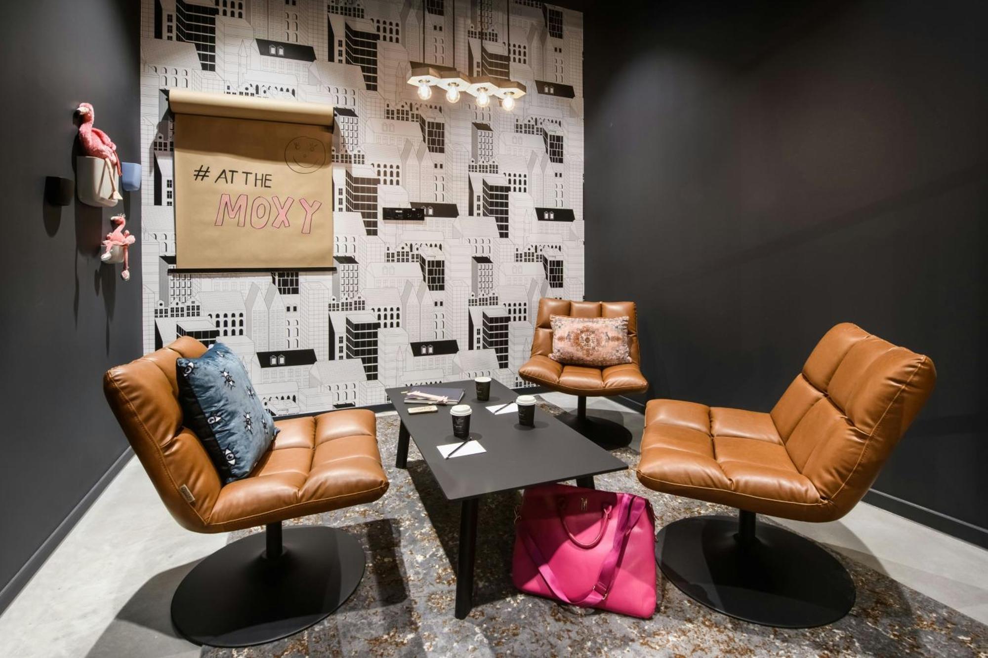 Moxy Stuttgart Feuerbach Hotel ภายนอก รูปภาพ