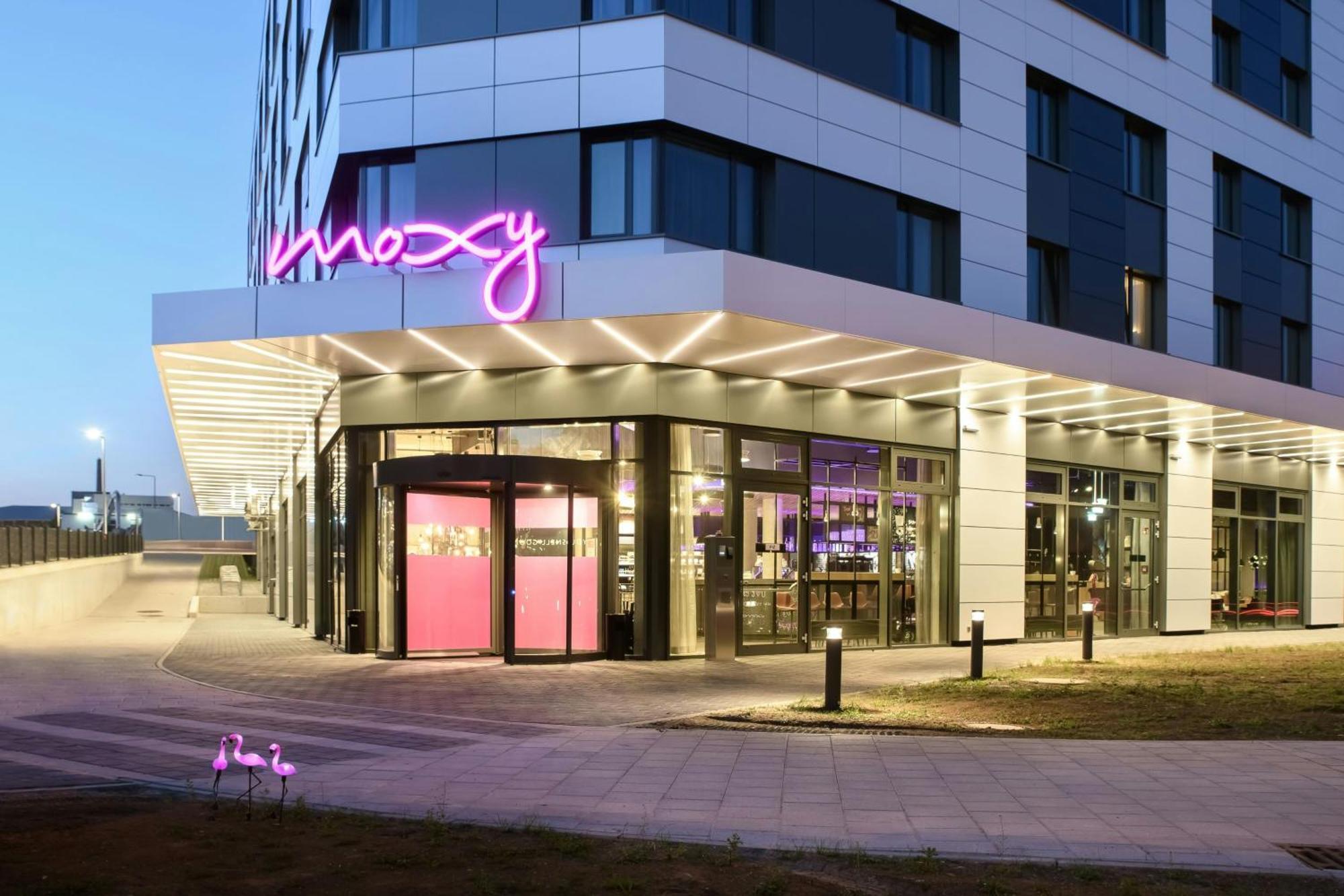 Moxy Stuttgart Feuerbach Hotel ภายนอก รูปภาพ